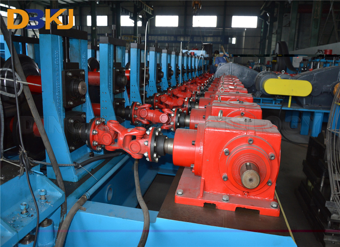 3.0mm 3 Waves Guardrail Roll Forming Machine 10m/Min for Highway Construction